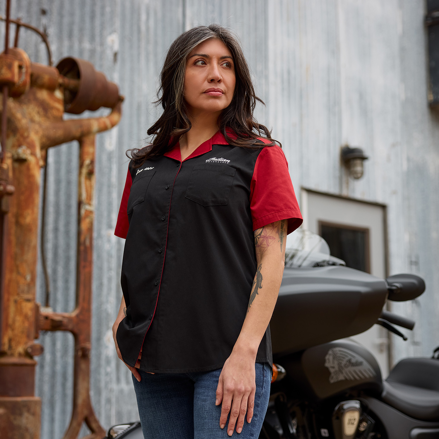 Women's Headdress Pocket SS Shirt, Red | Indian Motorcycle