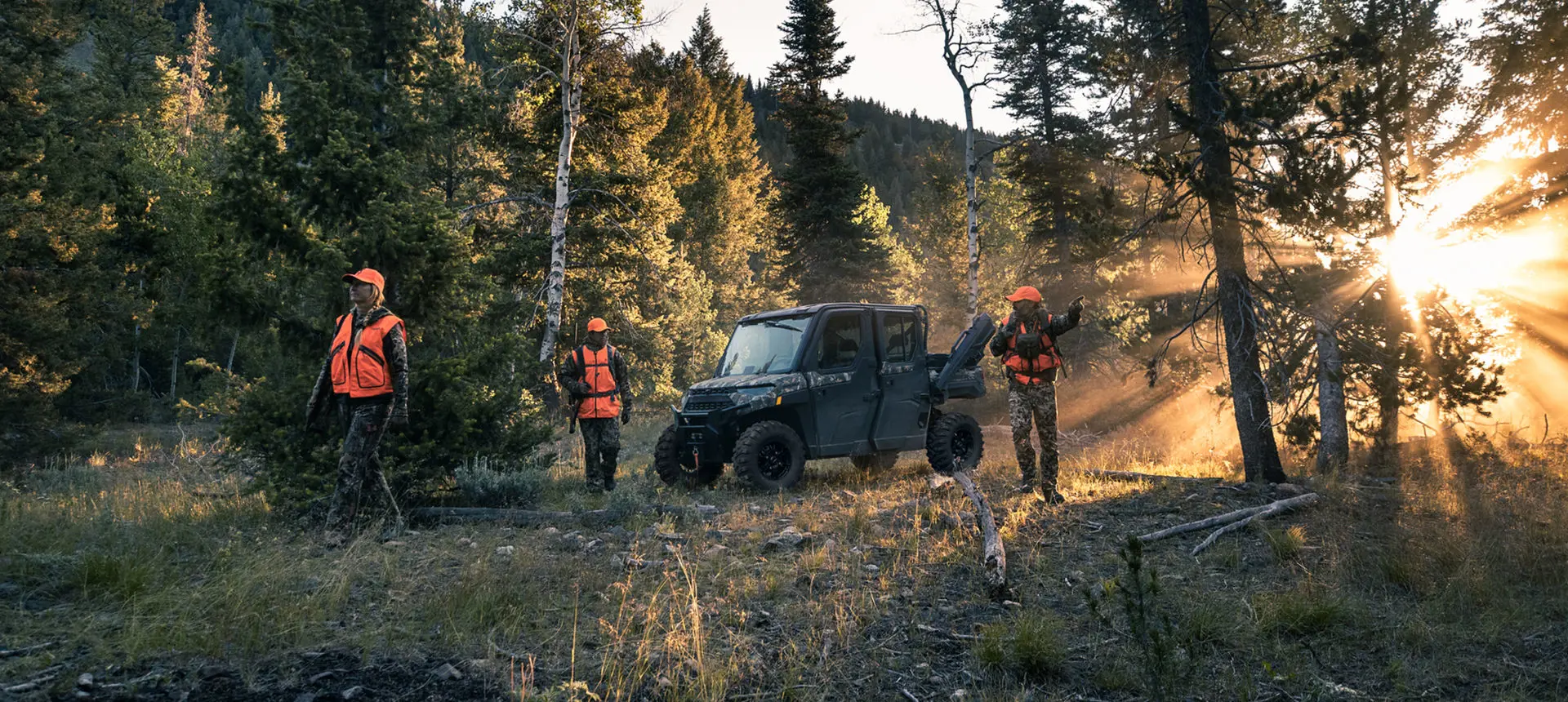 farmers leaving their ranger crew 1000 utv for the hunt