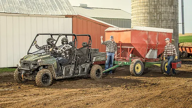 polaris ranger crew 570 full-size in reverse to attach a grain cart
