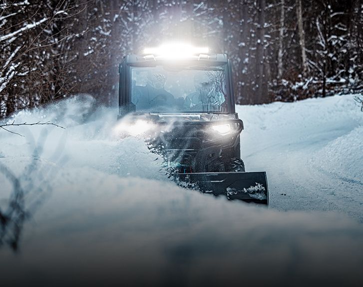Explorer l’ensemble d’accessoires Winter pour les VUTT RANGER SP 570 2026.