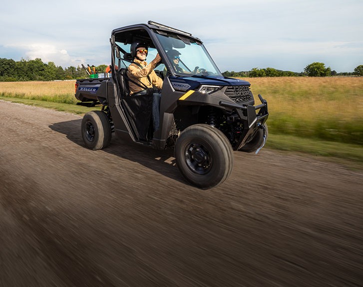 Explore accessories from the Property Maintenance Package for the 2027 Polaris RANGER 1000 UTV.