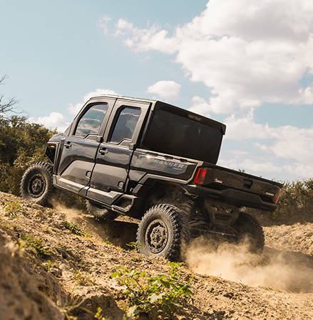 Distancia al suelo de 16” en el UTV para uso extremo Polaris RANGER XD 1500 NorthStar Texas Edition 2027.