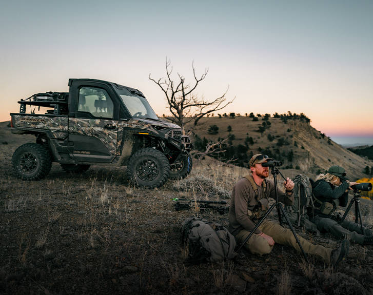 Descubre los accesorios del paquete Hunt para el UTV de uso extremo Polaris RANGER CREW XD 1500 NorthStar Texas Edition 2027.