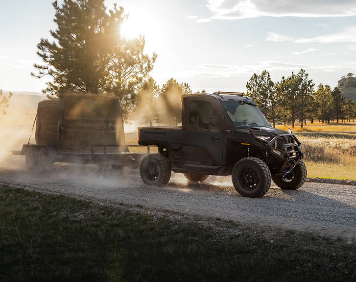 Descubre los accesorios del paquete Farm para el UTV de uso extremo Polaris RANGER CREW XD 1500 NorthStar Texas Edition 2027.