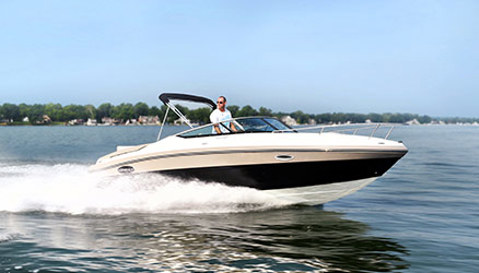 Rinker 23QX Cuddy Cabin | Rinker Boats