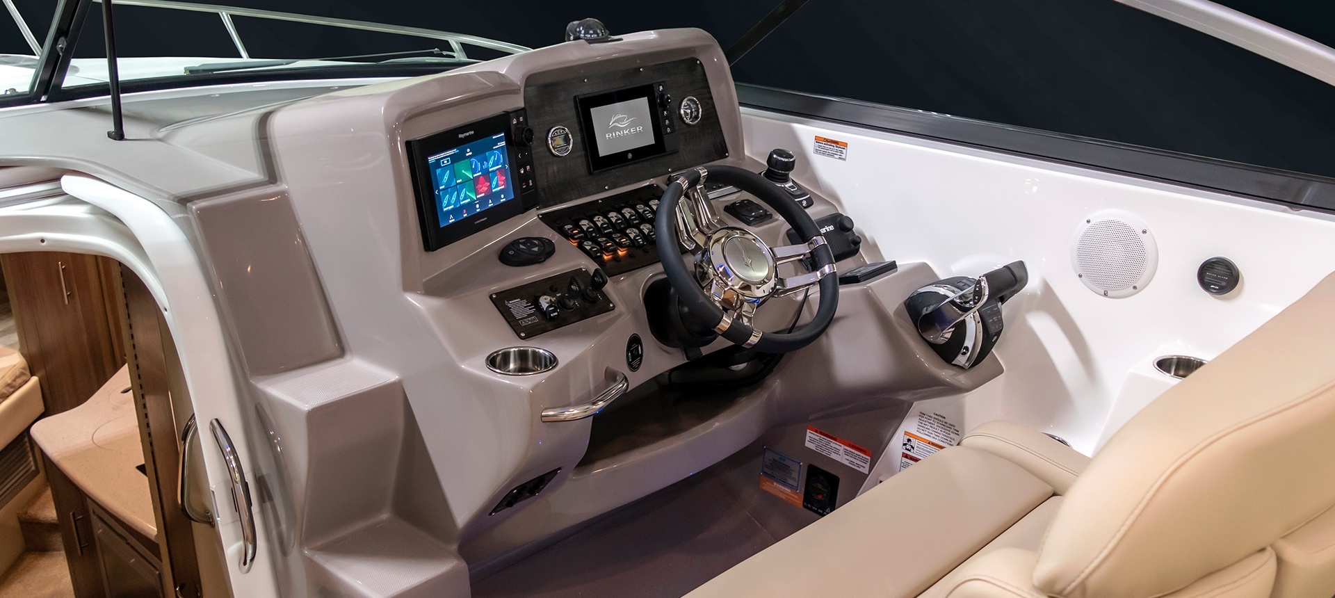 Pic of helm of 320EX
