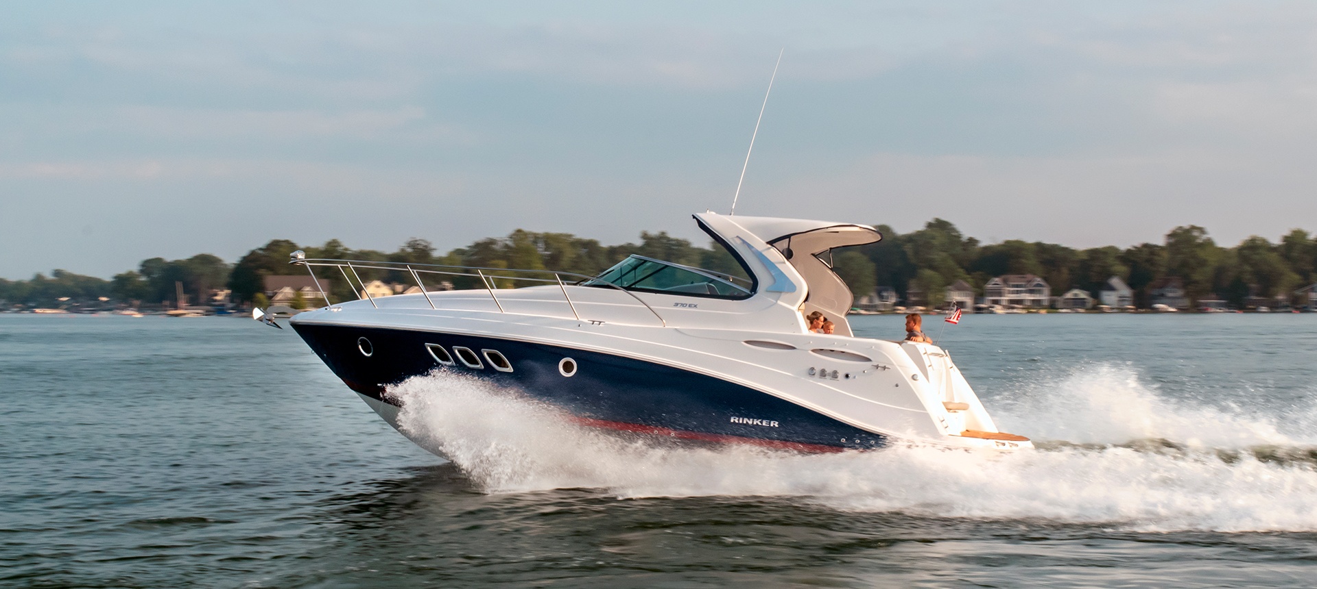 Pic of boat on the water