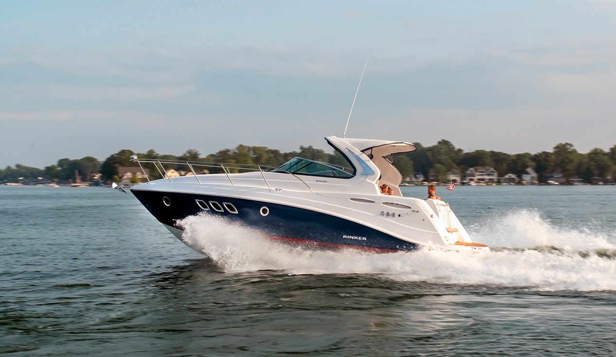 Pic of boat on the water