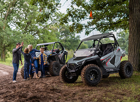 2024 Polaris RZR 200 EFI SxS EN-CA