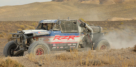 El Equipo Oficial de Carreras de Polaris RZR Defiende el Título en la Carrera "Casey Folks" Vegas to Reno