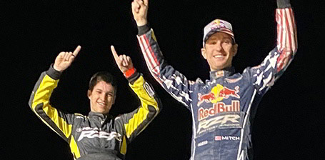 L’équipe Factory Racing de Polaris RZR® remporte la première place à la course Bitd King Shocks Laughlin Desert Classic de 2020