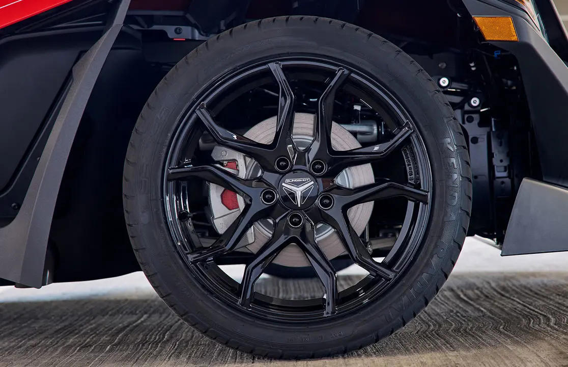 18” Front Aluminum Wheel on a 2025 Polaris Slingshot S three-wheeled motorcycle.