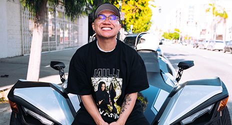 Tim Chantarangsu's matching his personal style with his Slingshot.