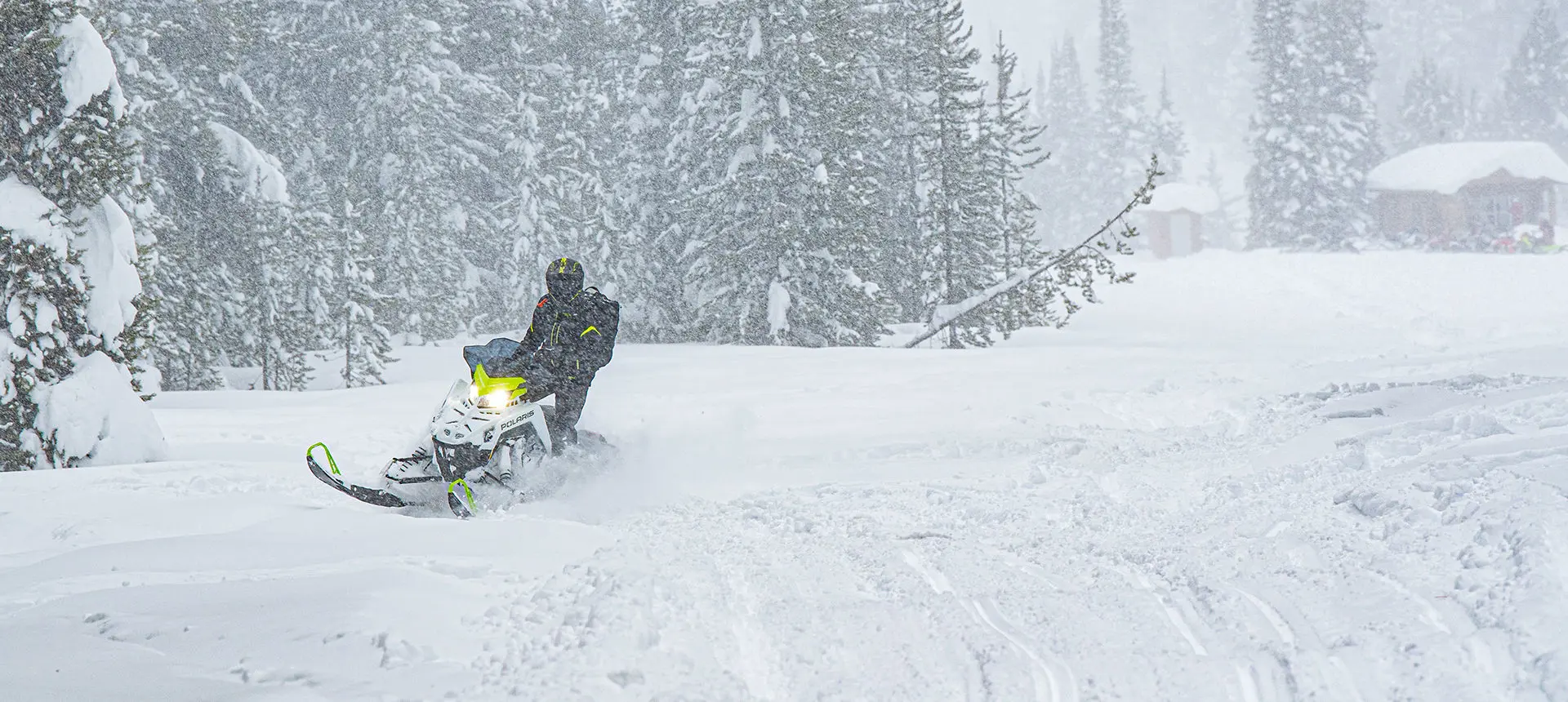 polaris sks 146 snowmobile in action