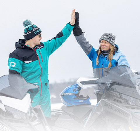 Widetrack & Utility Snowmobiles & Sleds | Polaris Snowmobiles EN-CA