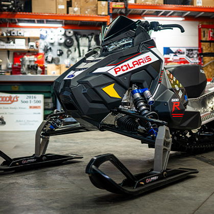 2025 Polaris 600R | Polaris Snowmobiles