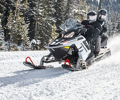 550 Liberty Fan-Cooled Snowmobile Engine | Polaris Snowmobiles