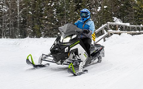 Snowmobiles for Beginners & New Riders | Polaris Snowmobiles
