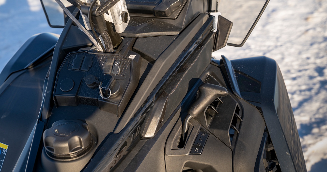 2027 TITAN Adventure Ultimate 1