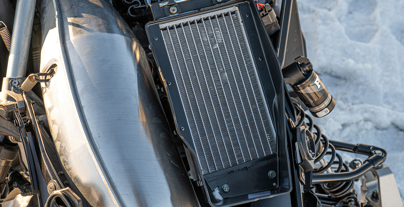2027 TITAN SP 2