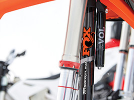 ティンバースレッド　TSS サスペンション Amazon.com: Polaris Timbersled TSS QSL ARO Shock : Automotive