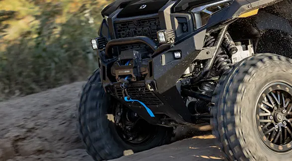 Front end view of a 2026 Polaris XPEDITION XP NorthStar side-by-side showcasing the 6,000 lb winch.
